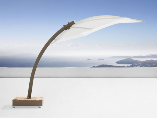 Icarus Outdoor Umbrella in Earth Clay